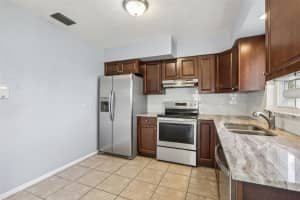 992 20TH STREET, LARGO, FL 33770 - MLS#MFRTB8404268