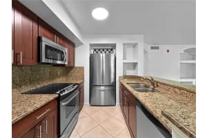 8517 SEA HARBOUR LANE, TEMPLE TERRACE, FL 33637 Sold 08/18/25