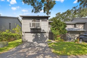 2012 Arbor Dr, CLEARWATER