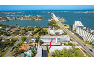 2950 West Bay Dr #b5, BELLEAIR BLUFFS