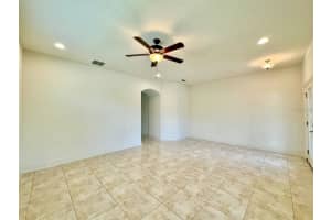 19502 SEA MYRTLE WAY, TAMPA, FL 33647 - MLS#MFRTB8404455