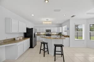 7711 NOTTINGHILL SKY DRIVE, APOLLO BEACH, FL 33572 Sold 10/30/25