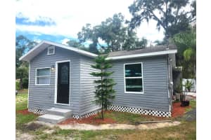 1104 E Alsobrook St, PLANT CITY