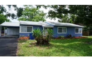 717 75th St N, ST PETERSBURG 717 75th St N, ST PETERSBURG