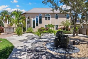 3025 Oakmont Dr, CLEARWATER