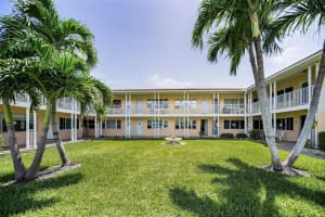 7740 BOCA CIEGA DRIVE, ST PETE BEACH, FL 33706 - MLS#MFRTB8404536