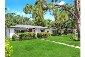 4020 QUEEN STREET, ST PETERSBURG, FL 33714 - MLS#MFRTB8404537