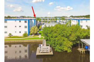 350 79TH AVENUE, ST PETERSBURG, FL 33702 - MLS#MFRTB8404572