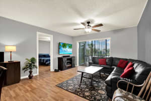 250 CYPRESS LANE, OLDSMAR, FL 34677 Sold 09/10/25