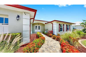 205 24TH AVENUE, RUSKIN, FL 33570 Sold 09/02/25