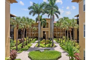 4333 BAYSIDE VILLAGE DRIVE, TAMPA, FL 33615 - MLS#MFRTB8404603