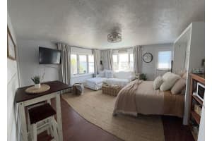 483 SHORE DRIVE, CLEARWATER BEACH, FL 33767 - MLS#MFRTB8404611