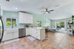 133 MADISON CIRCLE, ST PETERSBURG, FL 33703 Sold 08/05/25