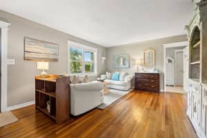 7127 3RD AVENUE, ST PETERSBURG, FL 33710 Sold 09/05/25