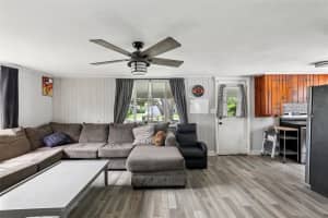 4081 41ST AVENUE, ST PETERSBURG, FL 33714 - MLS#MFRTB8404673