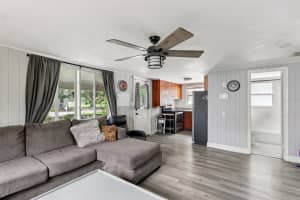 4081 41ST AVENUE, ST PETERSBURG, FL 33714 - MLS#MFRTB8404673