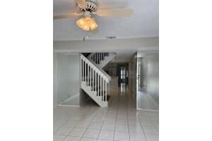 8525 J R MANOR DRIVE, TAMPA, FL 33634 - MLS#MFRTB8404679