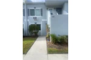 4133 Dolphin Dr #4133, TAMPA