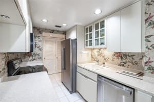 3325 BAYSHORE BOULEVARD, TAMPA, FL 33629 - MLS#MFRTB8404753