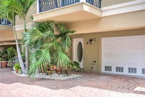 300 CAPRI BOULEVARD, TREASURE ISLAND, FL 33706 - MLS#MFRTB8404772