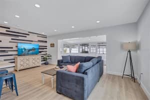 5181 102ND WAY, ST PETERSBURG, FL 33708 - MLS#MFRTB8404780