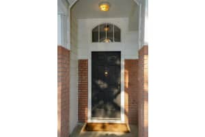 5136 STERLING MANOR DRIVE, TAMPA, FL 33647 - MLS#MFRTB8404814