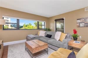4141 BAYSHORE BOULEVARD, TAMPA, FL 33611 - MLS#MFRTB8404887