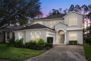 320 Tupelo Cir, DAVENPORT