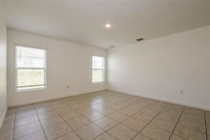 1393 LUCERNE LOOP ROAD, WINTER HAVEN, FL 33881 - MLS#MFRTB8404968