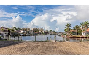 5620 14TH PLACE, CAPE CORAL, FL 33914 - MLS#MFRTB8405039