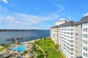 5108 Brittany Dr S #908, ST PETERSBURG