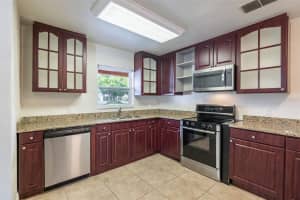 2533 HABANA PLACE, TAMPA, FL 33618 - MLS#MFRTB8405159
