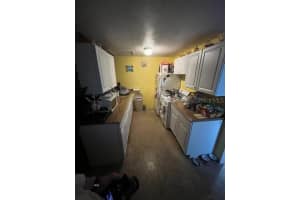 8946 DREAM WAY, LARGO, FL 33773 Sold 08/11/25