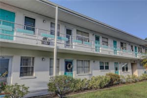 6000 21st St N #14, ST PETERSBURG