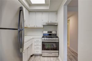 6000 21ST STREET, ST PETERSBURG, FL 33714 - MLS#MFRTB8405277