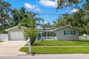 1470 Ridgelane Rd, CLEARWATER