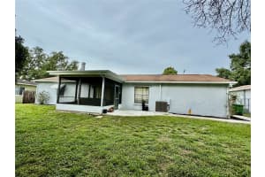 10213 FLEETWOOD DRIVE, TAMPA, FL 33612 - MLS#MFRTB8405288