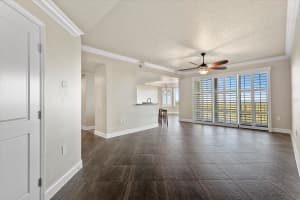 10851 MANGROVE CAY LANE, ST PETERSBURG, FL 33716 - MLS#MFRTB8405325