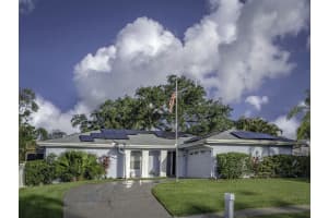13 Harbor Woods Dr, SAFETY HARBOR