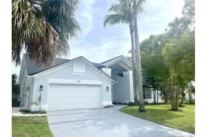 373 WOOD DOVE AVENUE, TARPON SPRINGS, FL 34689 Sold 08/13/25