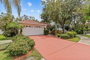 1160 CLIPPERS WAY, TARPON SPRINGS, FL 34689 Sold 08/26/25