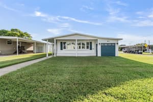 5421 Mohawk St, ZEPHYRHILLS
