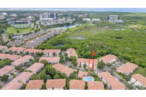 230 VALENCIA CIRCLE, ST PETERSBURG, FL 33716 Sold 08/29/25