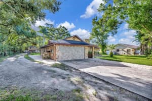 3416 70TH STREET, TAMPA, FL 33619 - MLS#MFRTB8405461