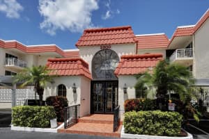 2900 Gulf Blvd #107, BELLEAIR BEACH