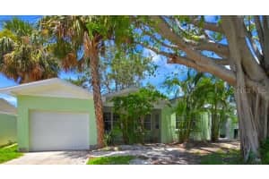 750 Bay Esplanade, CLEARWATER BEACH