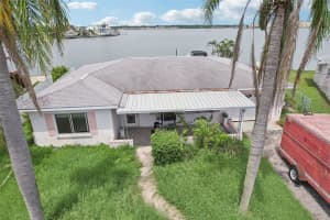 16033 REDINGTON DRIVE, REDINGTON BEACH, FL 33708 - MLS#MFRTB8405509