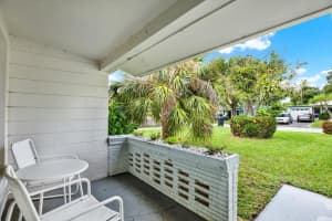 914 FREEMONT STREET, GULFPORT, FL 33707 Sold 12/01/25