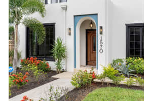 1570 48TH AVENUE, ST PETERSBURG, FL 33703 - MLS#MFRTB8405655