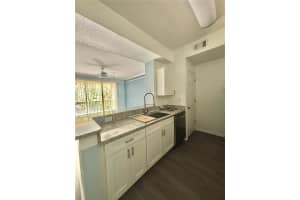 17110 CARRINGTON PARK DRIVE, TAMPA, FL 33647 - MLS#MFRTB8405684